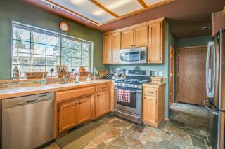 Hillside View Vacation Home - Truckee - 1