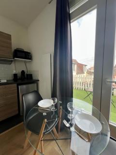 Studio Madrid I Lumineux avec Terrasse privée en centre-ville, confort optimal - 8