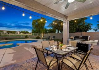 Golf Course Executive Home With Free Heated Pool! - Avondale - 0