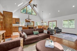 New Listing! North Fork Hideaway Sleeps 14! - Three Rivers - 6