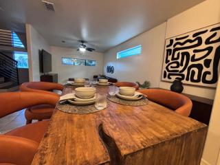 Fully Furnished at Jefferson Apartments - Brownsville - 9