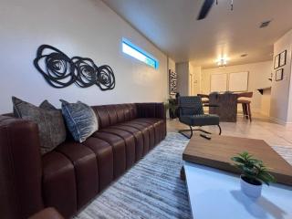 Fully Furnished at Jefferson Apartments - Brownsville - 6