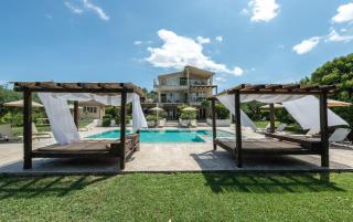 JARDIN de VILLE - Lithakia - 0