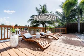 Lakefront Resort Vibes | 3BD w/ Pool & BBQ - 8