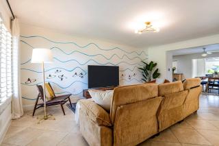 Lakefront Resort Vibes | 3BD w/ Pool & BBQ - 6