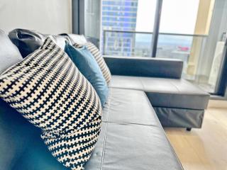 Heart CBD White Crystal Residence in Empire Pool n GYM - Melbourne - 5