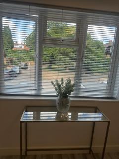 Flat in London - Uxbridge - 8