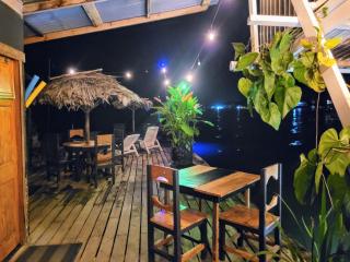 Barrbra BnB Over The Sea - Bocas del Toro - 9