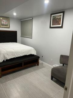 Cozy and comfy 1 BEDROOM basement suite at Cougar ridge SW Calgary - Calgary - 7