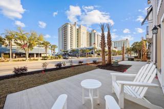 Top Sail Jewel Steps From Ocean w Garage - Myrtle Beach - 3
