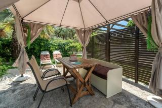 JARDIN de VILLE - Lithakia - 7