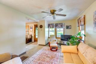3 Mi to Seneca Lake Couples Apt with River Access - Waterloo - 8