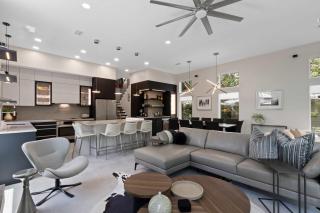 New 30A Retreat Beach Access Hot Tub & Guest Suite - 6