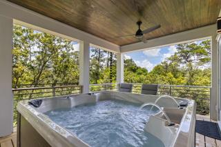 New 30A Retreat Beach Access Hot Tub & Guest Suite - 7