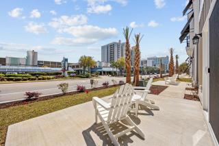 Lady Myrtle - Across from ocean - Garage - Myrtle Beach - 7