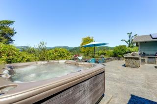 Oregon Farmhouse Hideaway on 53 Acres - Springfield - 0