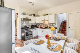 2 Mi to Dtwn Milwaukee Family Home with Yard - Milwaukee - 9
