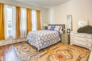 2 Mi to Dtwn Milwaukee Family Home with Yard - 3