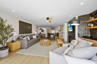 Mission Bay Luxe Bayfront Retreat on the Water - San Diego - 2