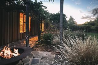 Timber & Stone - Modern Eco Retreat and Studio - Yapeen - 0