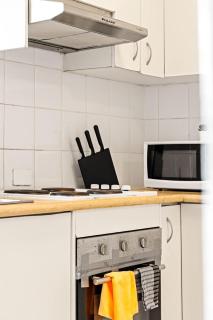 Well-Located Single Room in Auburn - Near Station and Shops - Shared Bathroom - Sydney - 3