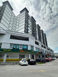 Cozy Condo with Scenic Views near Kuala Lumpur - Hulu Langat - 7