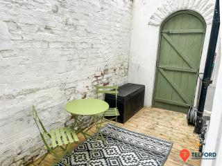 Chic Retreat in Ballyhackamore - Belfast - 8