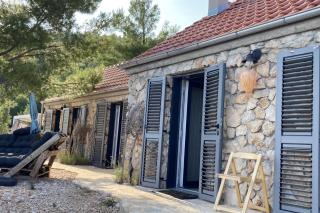 Holiday house with a swimming pool Gromin Dolac, Hvar - 24689 - Jelsa - 8