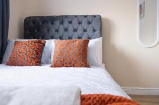 Bliss House - Modern 3Beds with Sweeping Views - Belvedere - 3