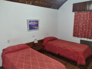 El Colonial Hotel - - 1