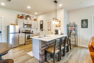1 Mi to Lake Pet-Friendly Cabin in Strawn - Strawn - 5