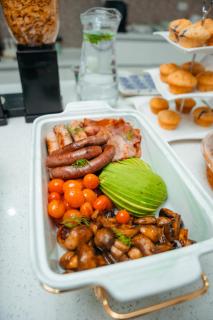 Escapade Lux Guesthouse - Gaborone - 9