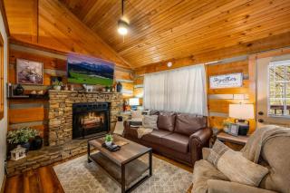Quiet-Hot Tub-Fireplace-Honeymoon-Hiking-Relax - 9