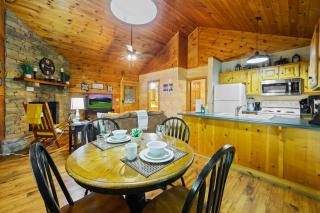 Location Log Cabin Hot Tub Fireplace Pool Fishing - 7