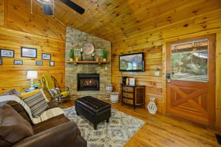Location Log Cabin Hot Tub Fireplace Pool Fishing - 1