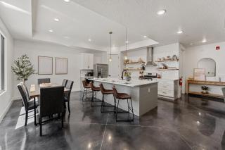 Desert Jewel with Private Gym and Pool townhouse - Hurricane - 6
