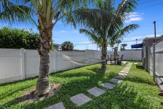 Cozy Cottage 5 Min to Beach - Perfect for Couples - Delray Beach - 5