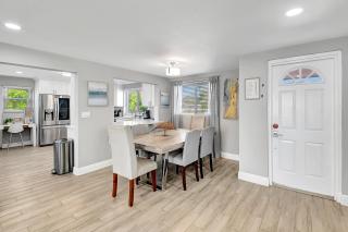 Fully Updated Home Sleeps 8 - 5 Min to the Beach - Delray Beach - 4