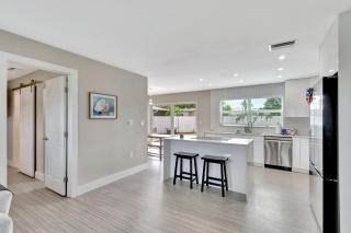 Sunshine Villa - with Private Pool - Palm Beach Gardens - 3