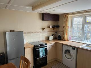 Maureen's Cottage - 6