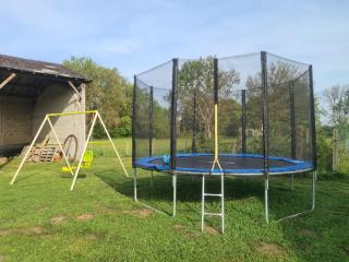 Maison plain-pied en Berry - Vue sur étang - Charges incluses - FR-1-591-748 - 1