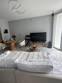 Luxury studio heart downtown - Montréal - 7