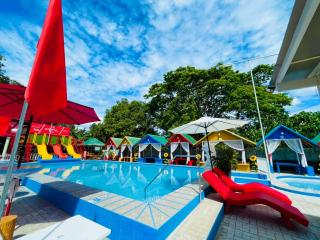 Red Apple Hotel and Resort San Juan Batangas - 4