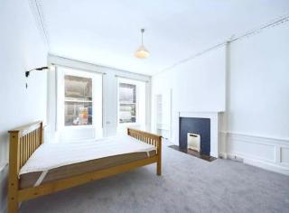 Montagues Luxury Victorian Apartment - Fast WiFi & Central Edinburgh - Edinburgh - 0