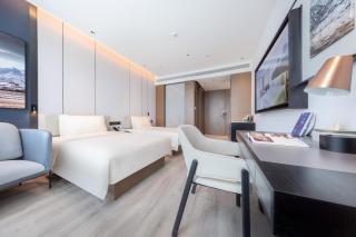 Atour Hotel Jinan Tangye Century Avenue - Jinan - 4