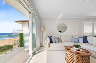 Beachfront Bliss Where Sea Breeze Meets Style - Narrabeen - 0