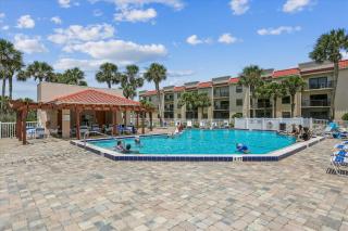 Ocean Village Club O33 - 0