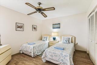 Ocean Village Club O33 - 6