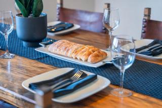 Soak & Stay Acacia Bay - spa, pet, family friendly - Taupo - 3