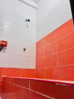 Cuarto moderno centrico y pulcro l Villa Roncal - Pucallpa - 8
